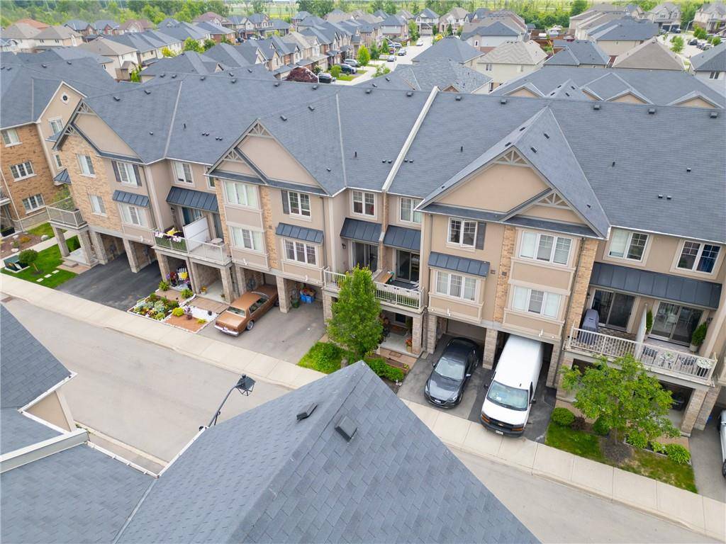 201 WESTBANK Trail #51, Stoney Creek, ON L8J 0H4