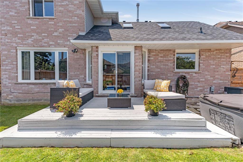 68 RIVIERA Ridge, Stoney Creek, ON L8E 5E7