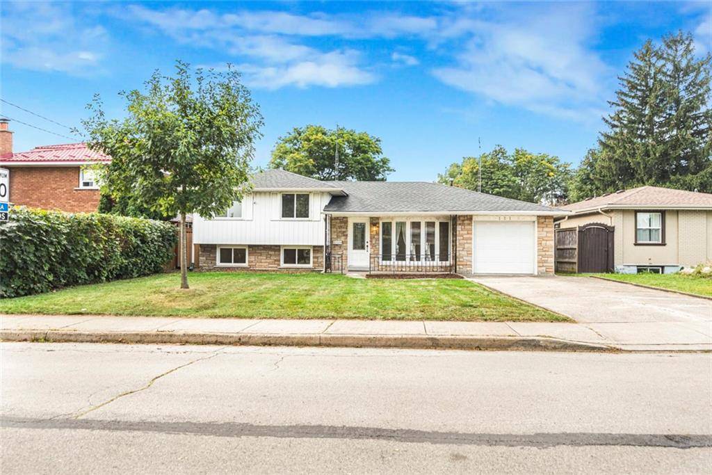 111 BUCKINGHAM Drive, Hamilton, ON L9C 2G8