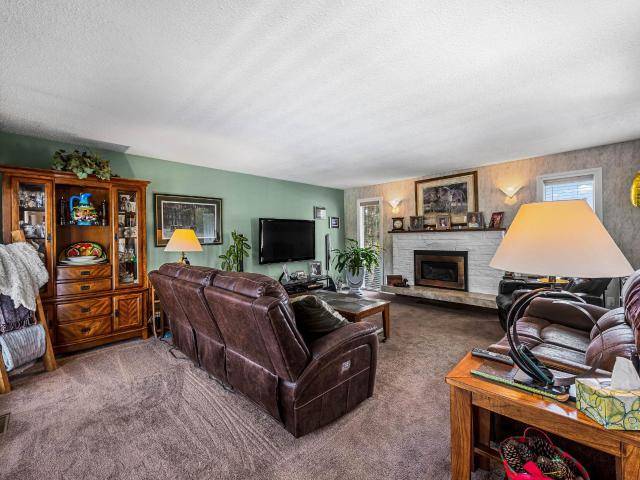 2370 GREENFIELD AVE, Kamloops, BC V2B 4P4