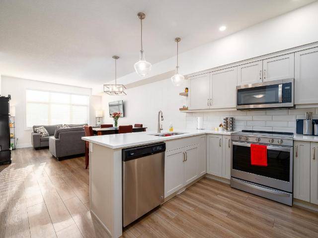 112 200 GRAND BOULEVARD, Kamloops, BC V2C 0H3