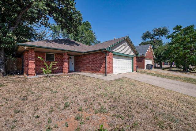 Fort Worth, TX 76103,1508 Hollowbrook Court