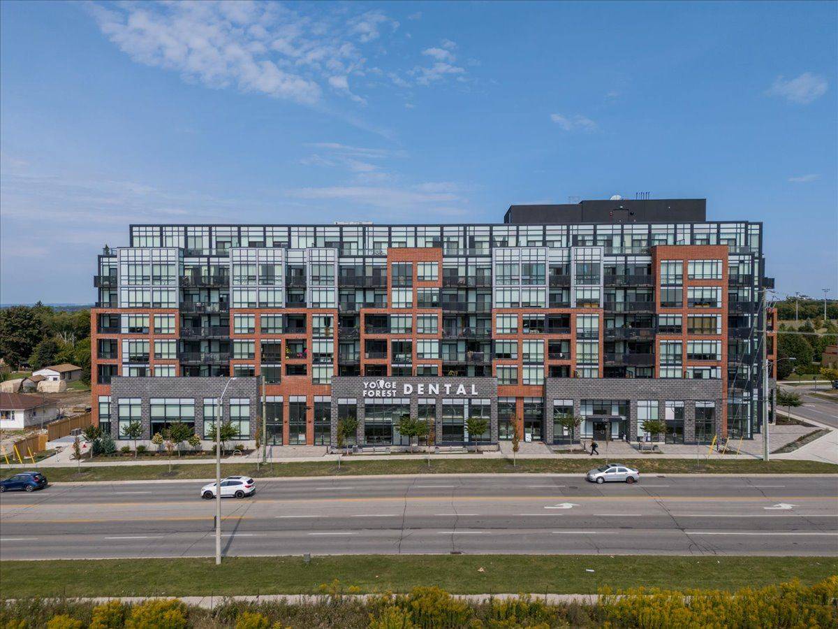 Barrie, ON L9J 0K1,681 Yonge ST #307