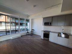 Toronto W01, ON M6K 0H8,270 Dufferin ST #509