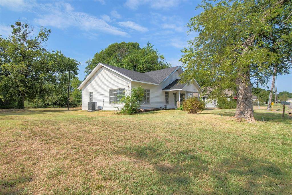 Bonham, TX 75418,501 Allen Avenue