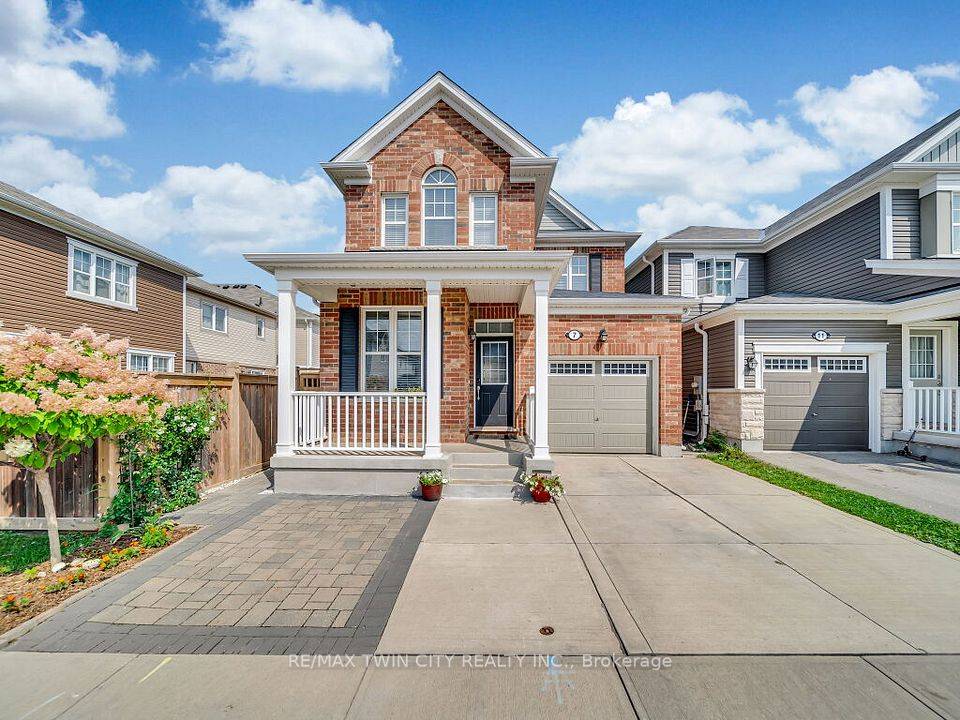 Kitchener, ON N2R 0E7,7 Glenvista DR