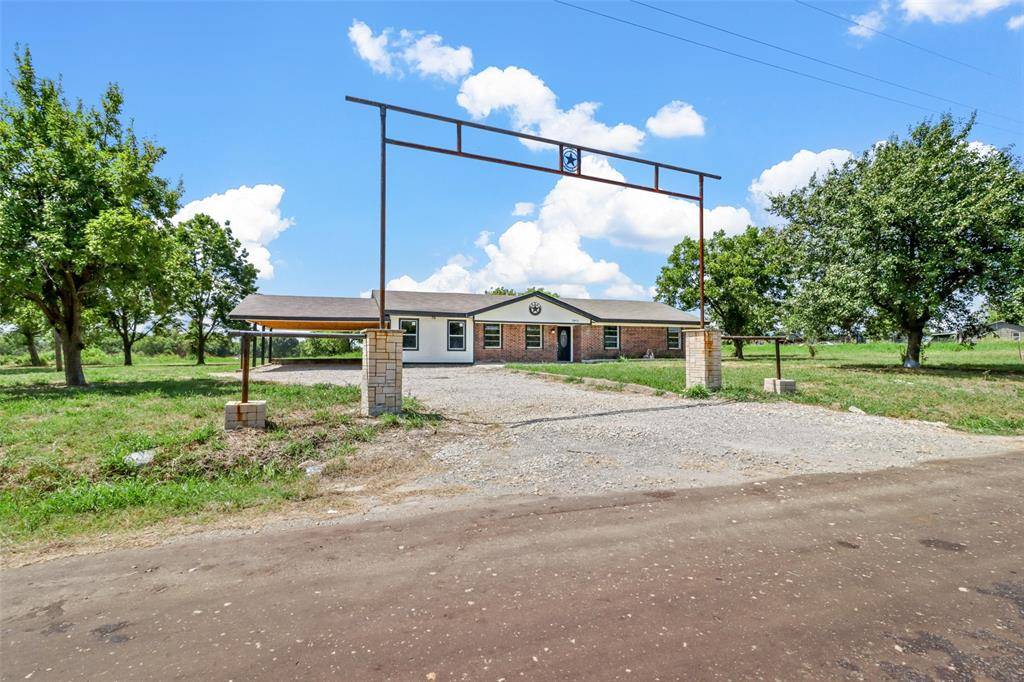 Greenville, TX 75401,2071 County Road 4310