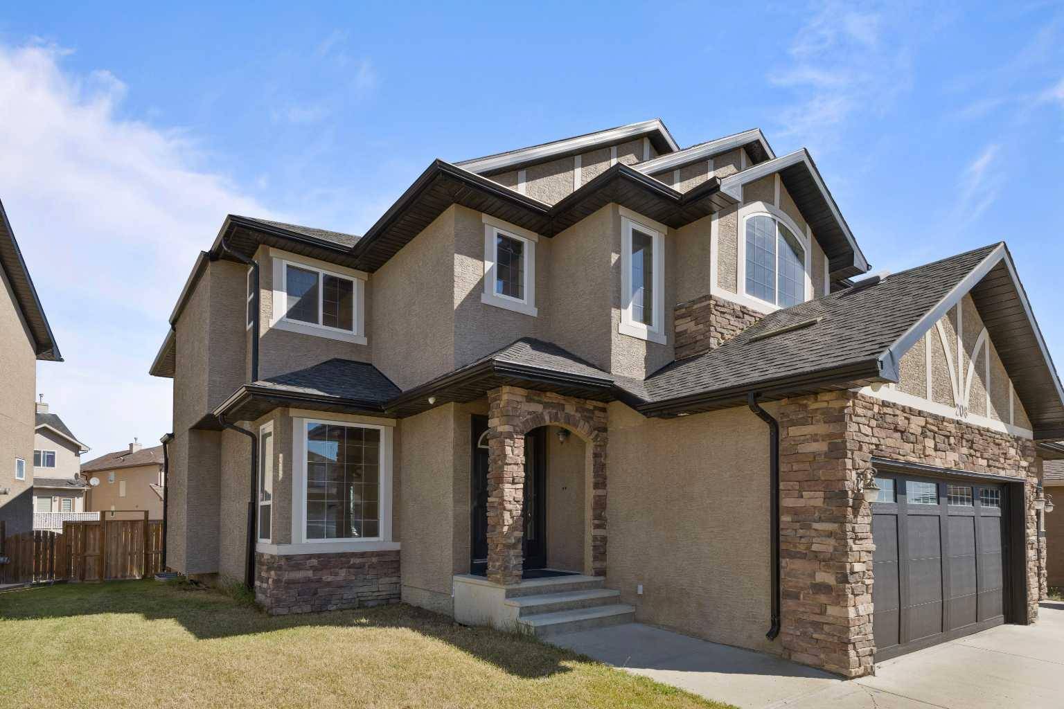 Chestermere, AB T1X 1W3,208 East Lakeview PL