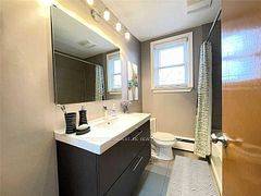 Toronto C06, ON M3H 4R7,236 Overbrook PL #2