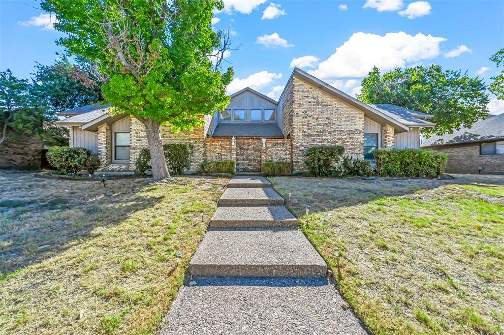 Dallas, TX 75287,4013 Saint Christopher Lane