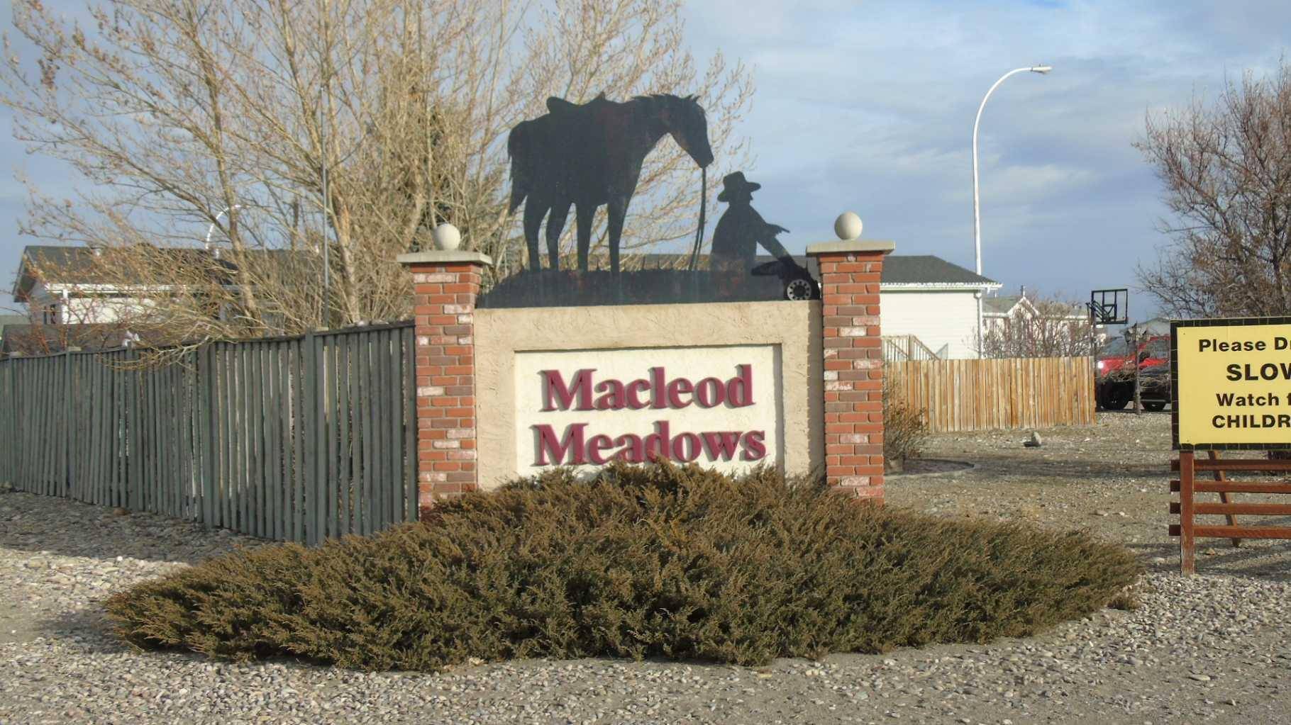 Fort Macleod, AB T0L 0Z0,308 Rodeo Drive DR