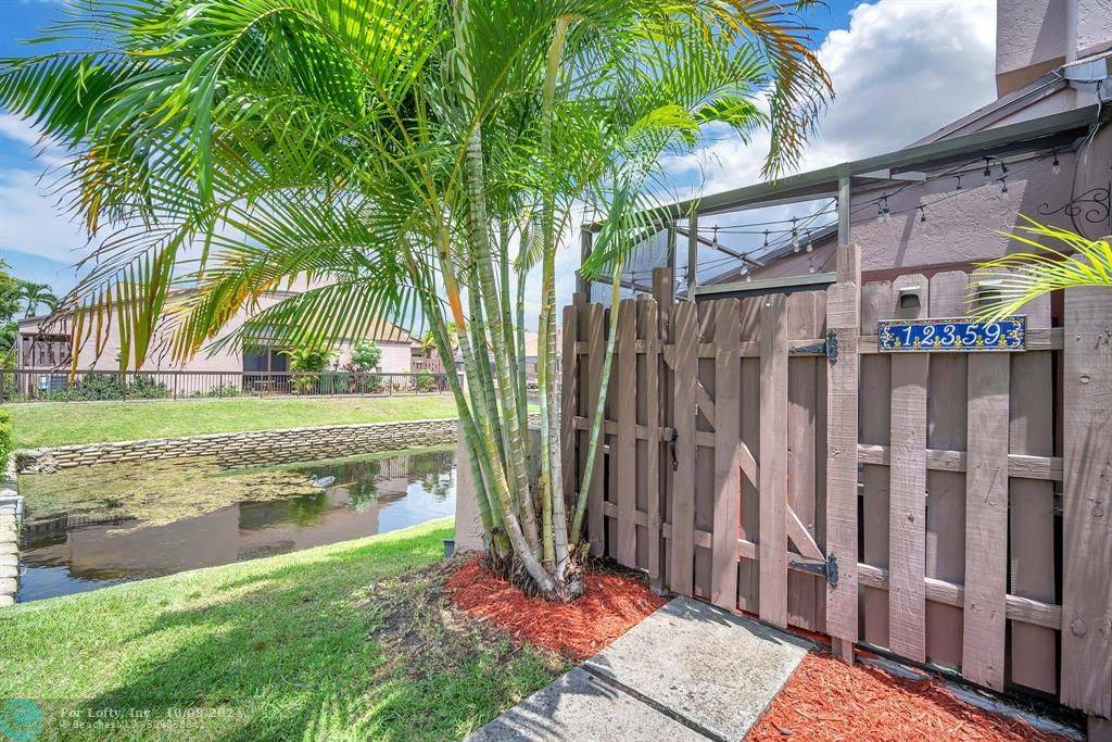 Pembroke Pines, FL 33026,12359 NW 11th Ct  #12359