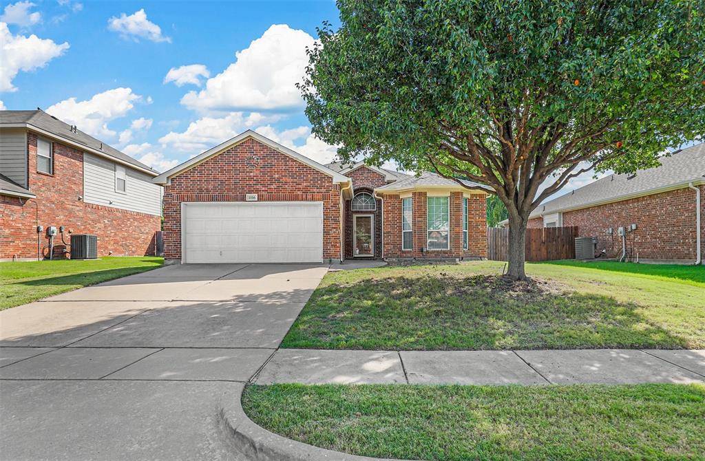 Burleson, TX 76028,1116 Skylark Drive