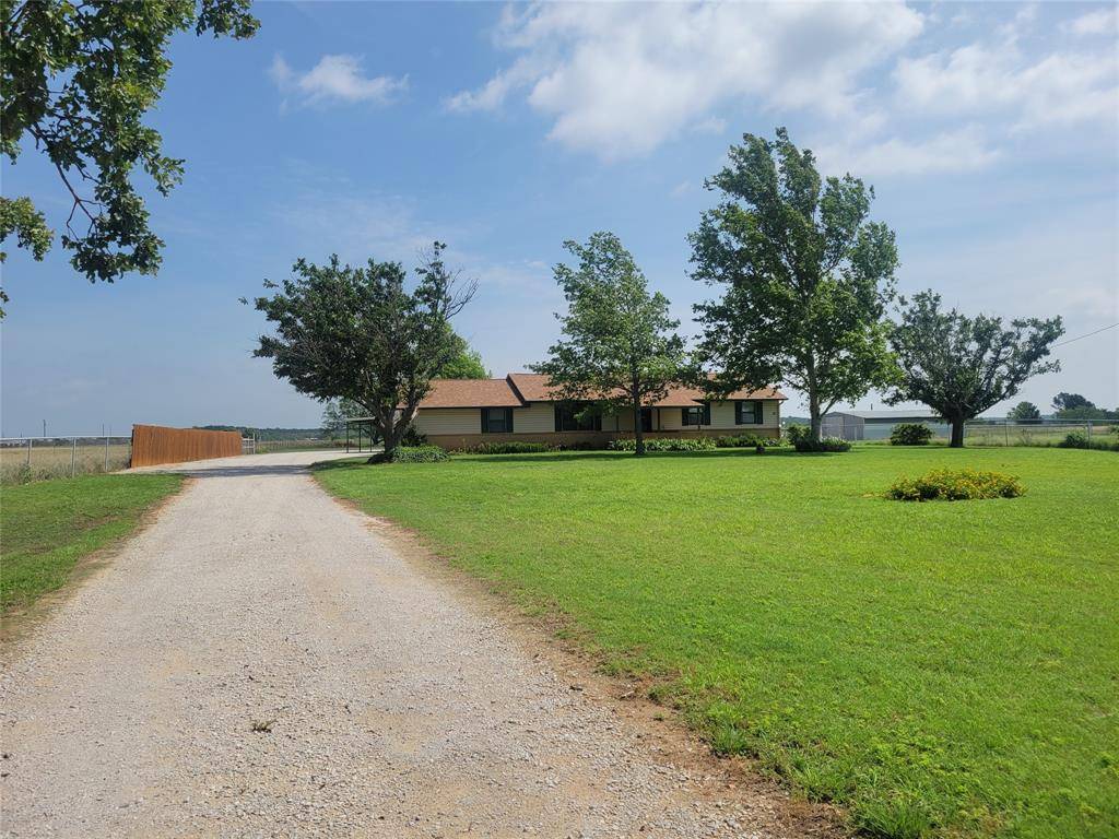 Graham, TX 76450,628 Medlan Chapel Road