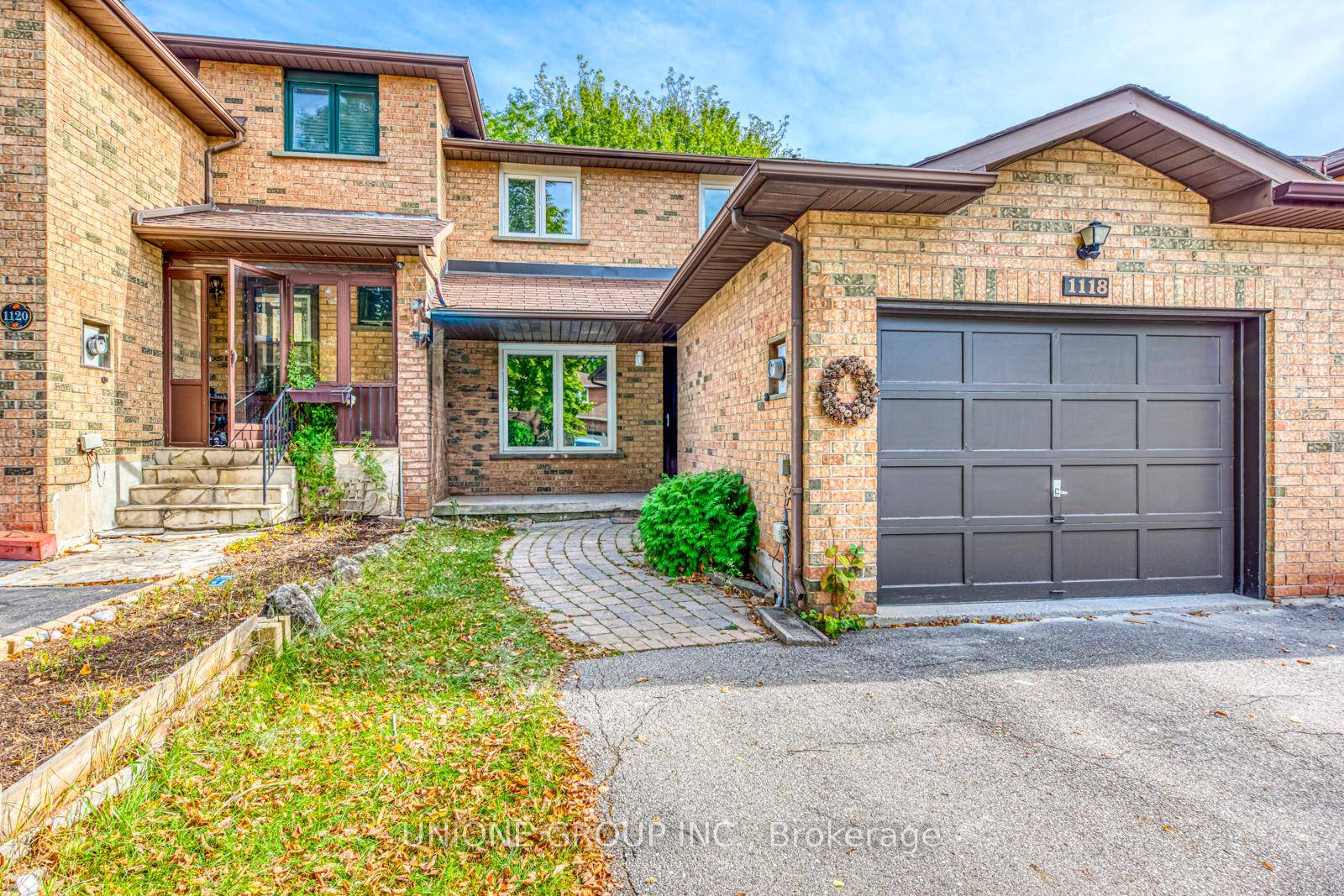 1118 Avondale DR, Oakville, ON L6H 5L4
