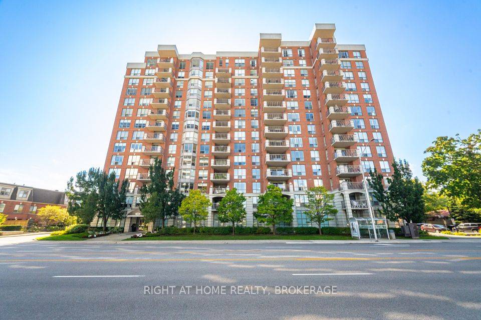 Burlington, ON L7S 2L7,442 Maple AVE #801