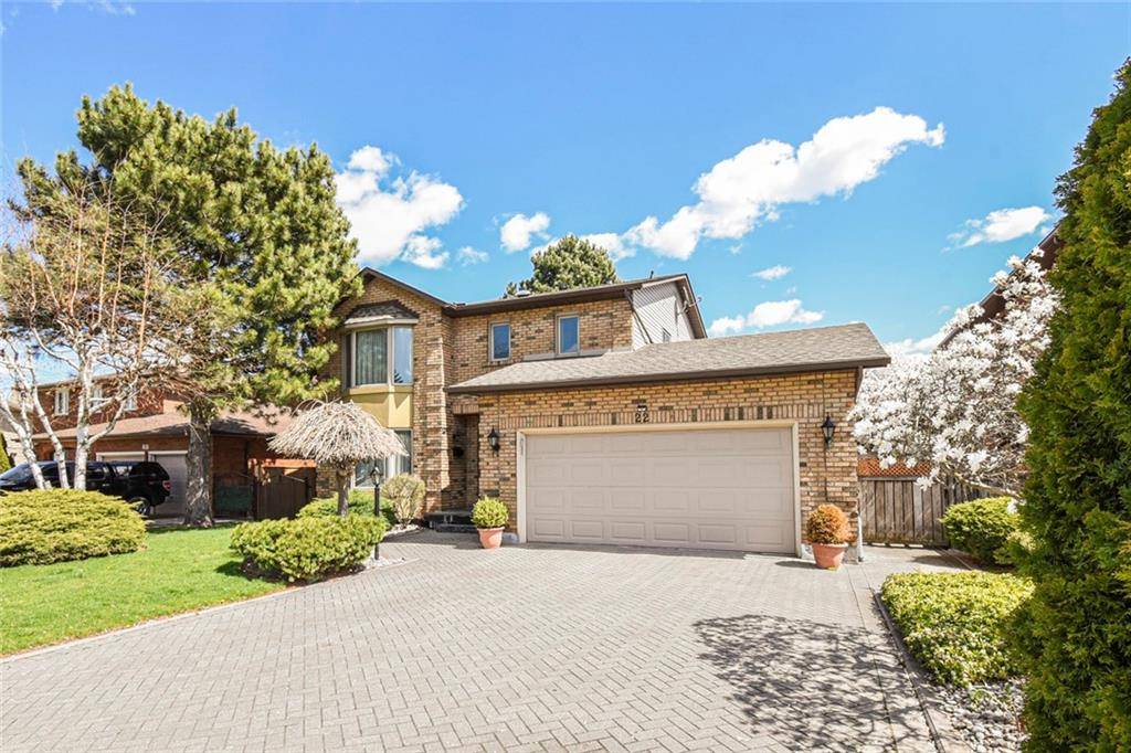 22 GLEN PARK Court, Hamilton, ON L8K 6N6