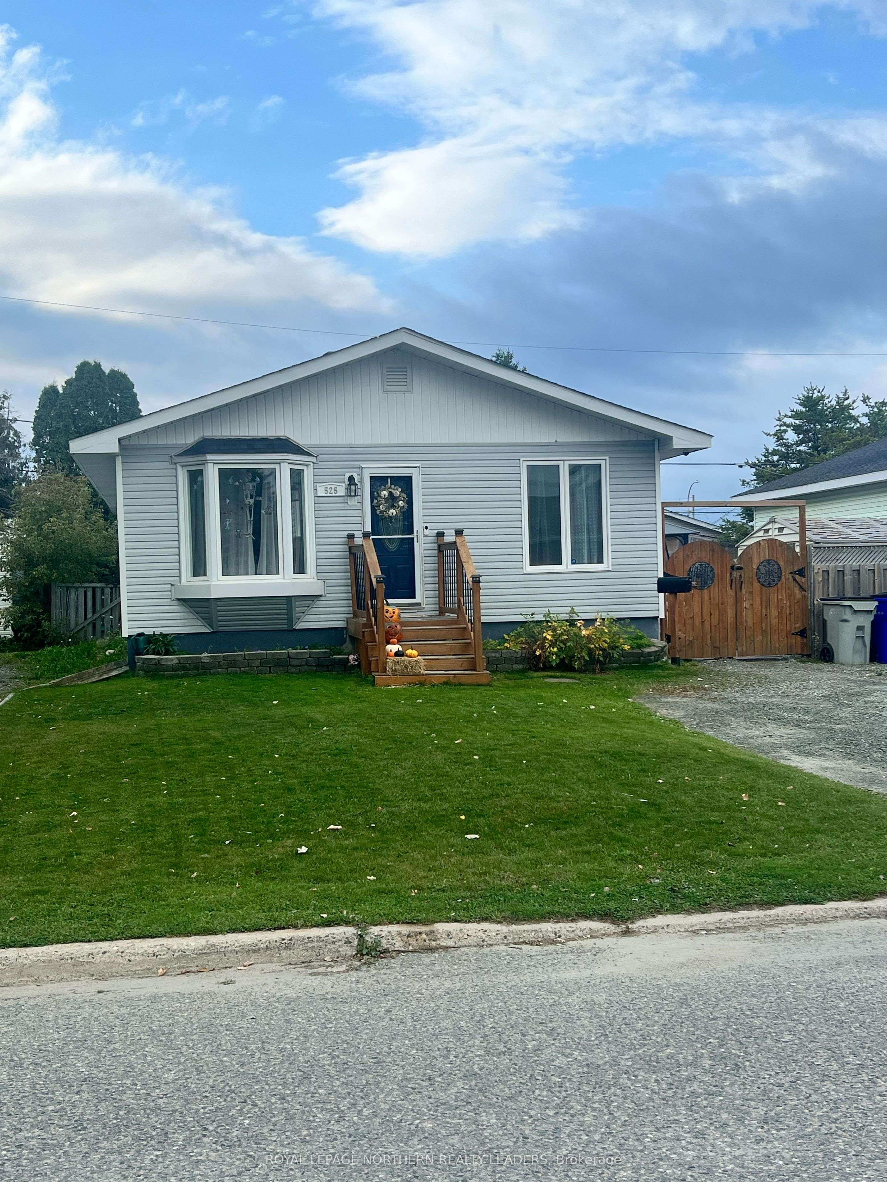 Timmins, ON P4N 4R2,525 Lamminen AVE