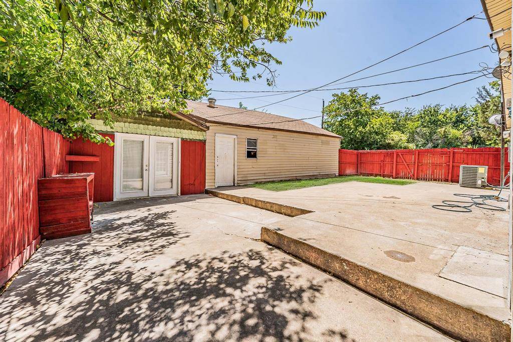 Fort Worth, TX 76115,4129 Belmeade Drive