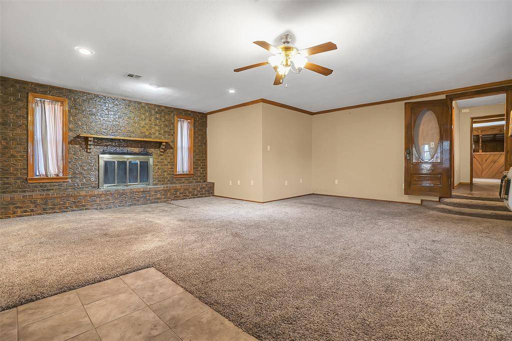 Cordell, OK 73632,420 W 8th Street