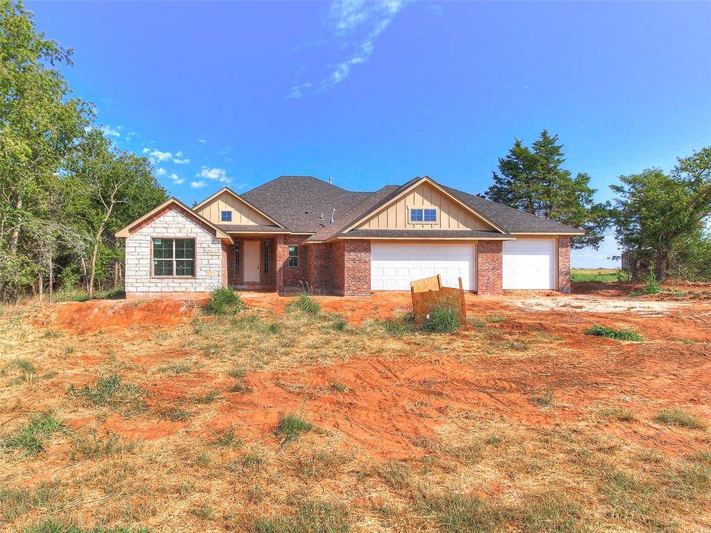 Edmond, OK 73025,9040 Oak Tree Circle