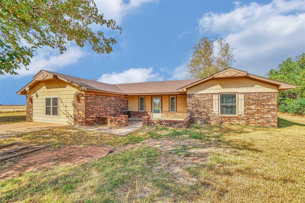 Altus, OK 73521,20477 E County Road 158