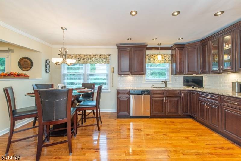 Parsippany-troy Hills Twp., NJ 07950,42 Glacier Dr