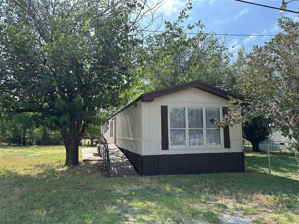 Granbury, TX 76049,429 Skylark Drive