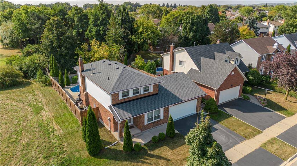 2090 DEER RUN Avenue, Burlington, ON L7M 2N8