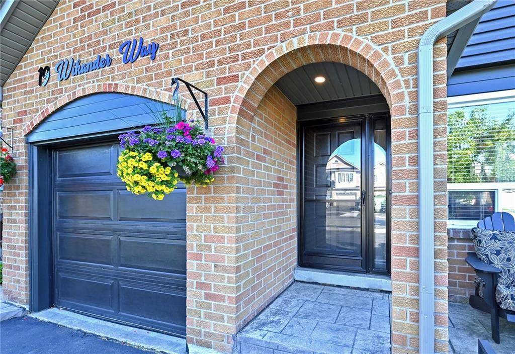 19 WIKANDER Way, Brampton, ON L6V 3X1