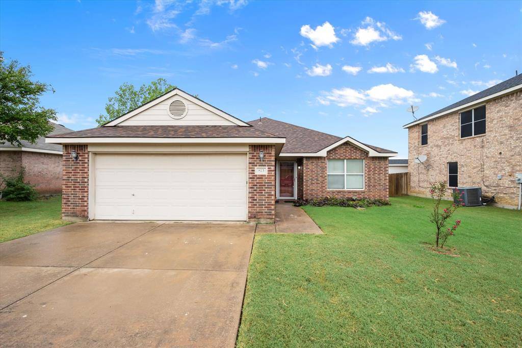 Arlington, TX 76002,823 Dove Meadows Drive