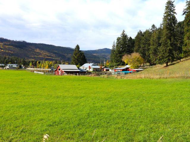 4322 YELLOWHEAD HWY, Barriere, BC V0E 1E0