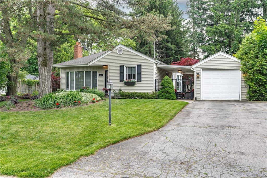 Ancaster, ON L9G 1A7,38 PARKER Avenue