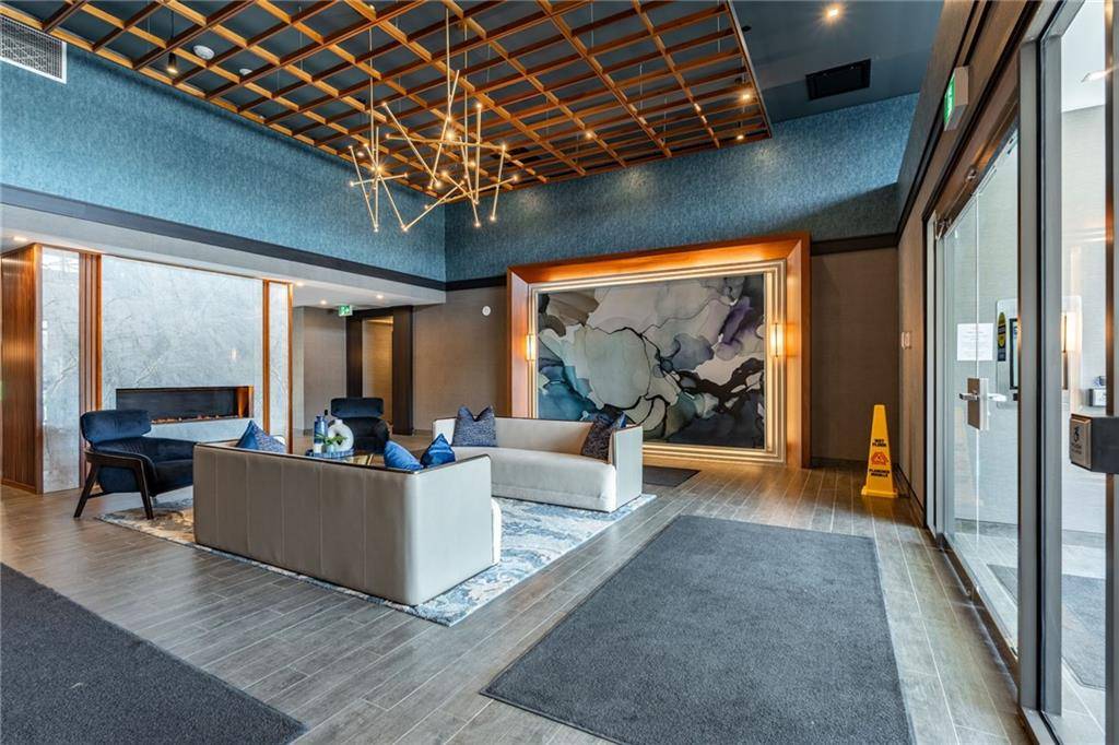 470 DUNDAS Street E #902, Waterdown, ON L8B 2A6