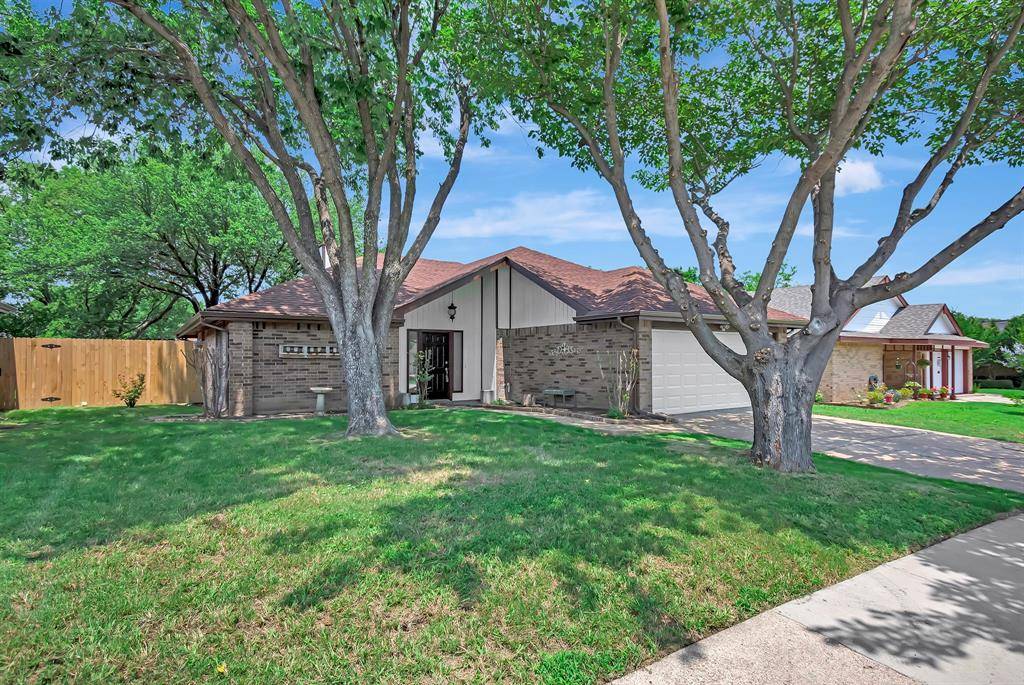 Arlington, TX 76018,411 Kalmia Drive