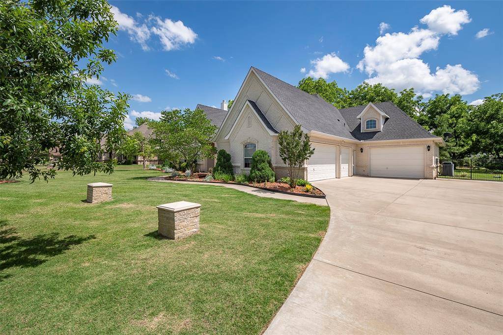 Fort Worth, TX 76179,6237 Pecan Orchard Court