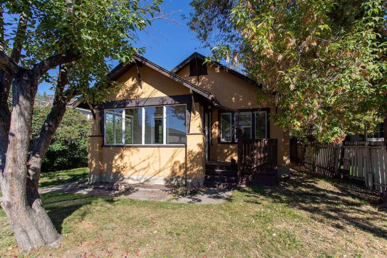 Red Deer, AB T4N 2J1,4754 55 ST