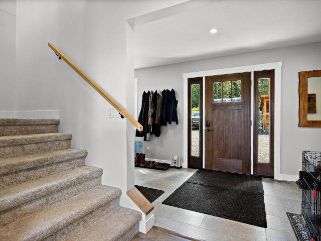 1033 BOHILL PLACE, Clearwater, BC