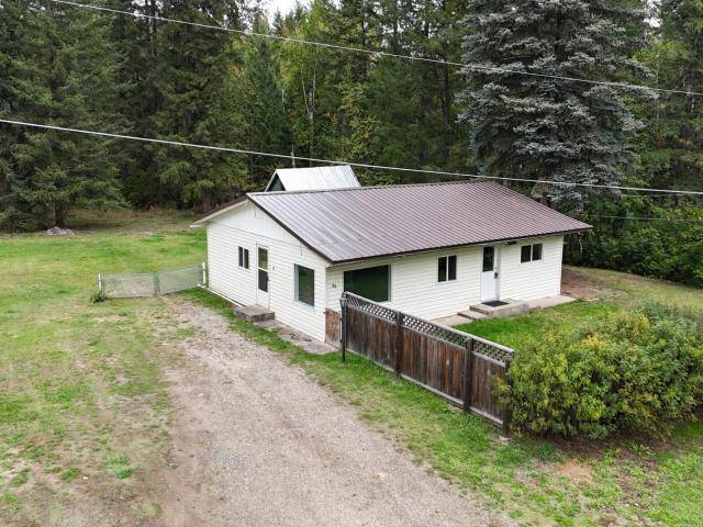 35 LODGE DRIVE, Clearwater, BC V0E 1N2