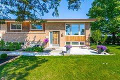 Oakville, ON L6K 2A9,195 Elmwood RD