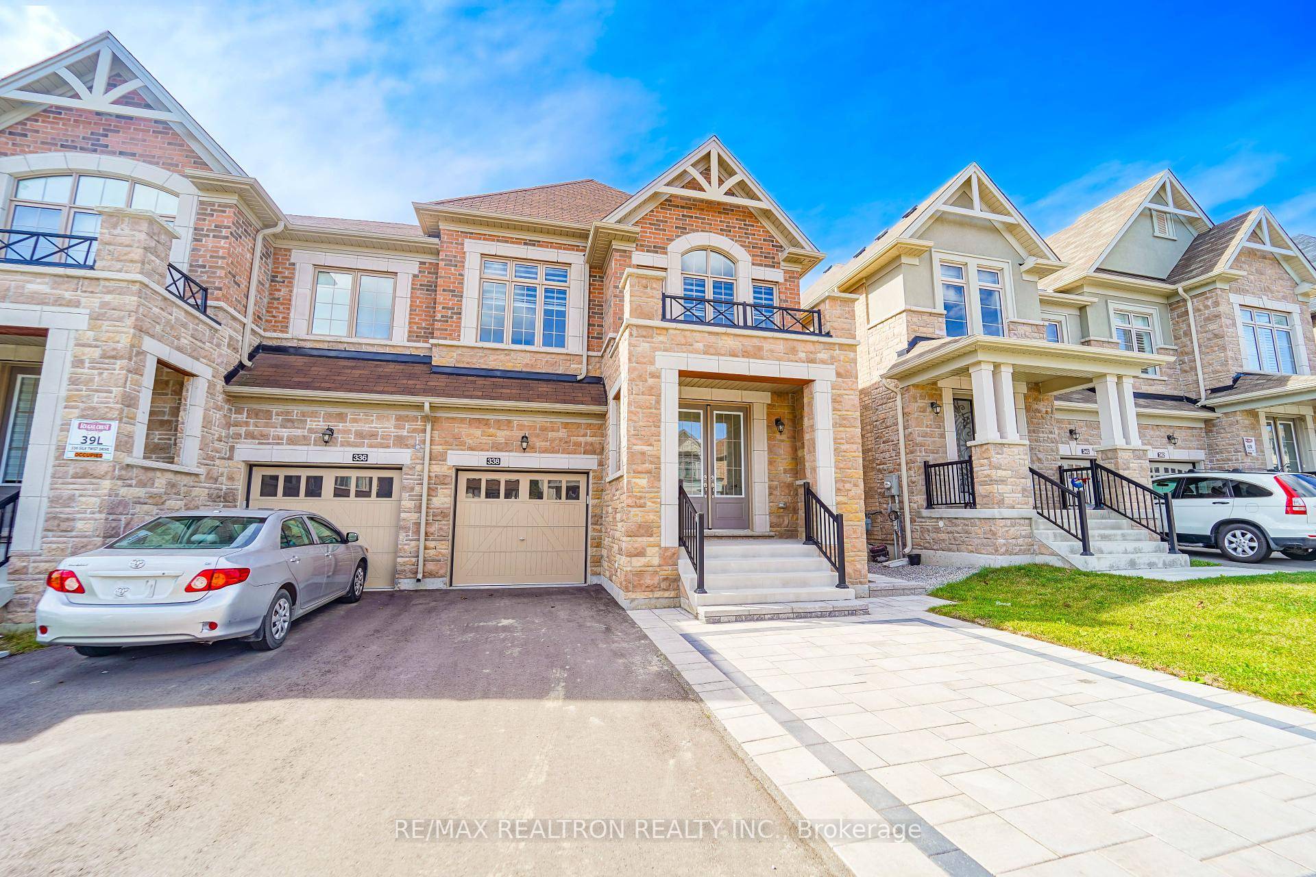 East Gwillimbury, ON L9N 0S7,338 Silk Twist Dr ST