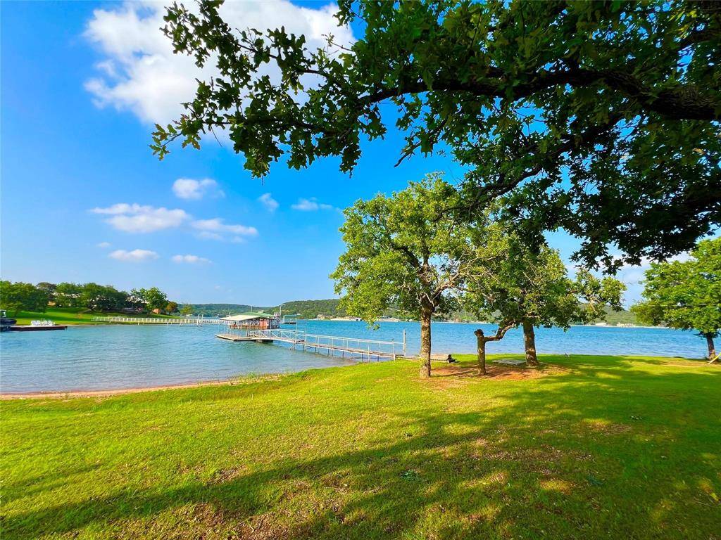 Possum Kingdom Lake, TX 76450,5005 Kingdom Drive