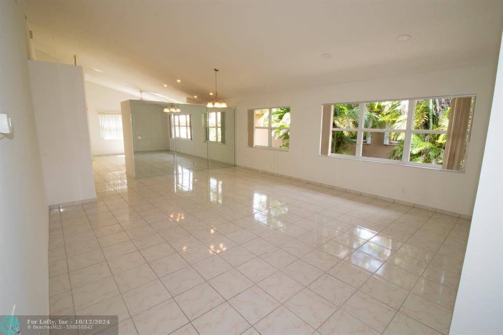 Boca Raton, FL 33498,11062 Autoro Ct