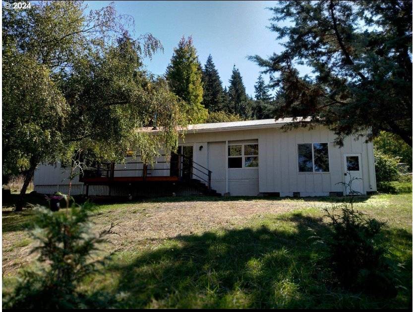 Springfield, OR 97478,87040 CEDAR FLAT RD