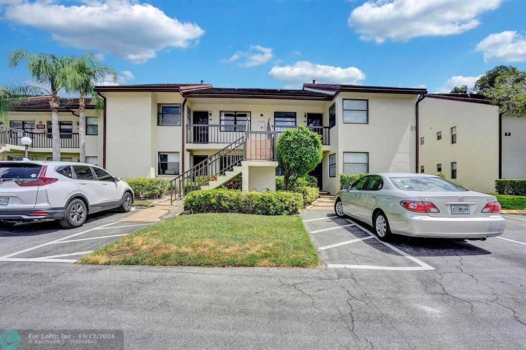 Lake Worth, FL 33467,7674 Tahiti Ln  #205