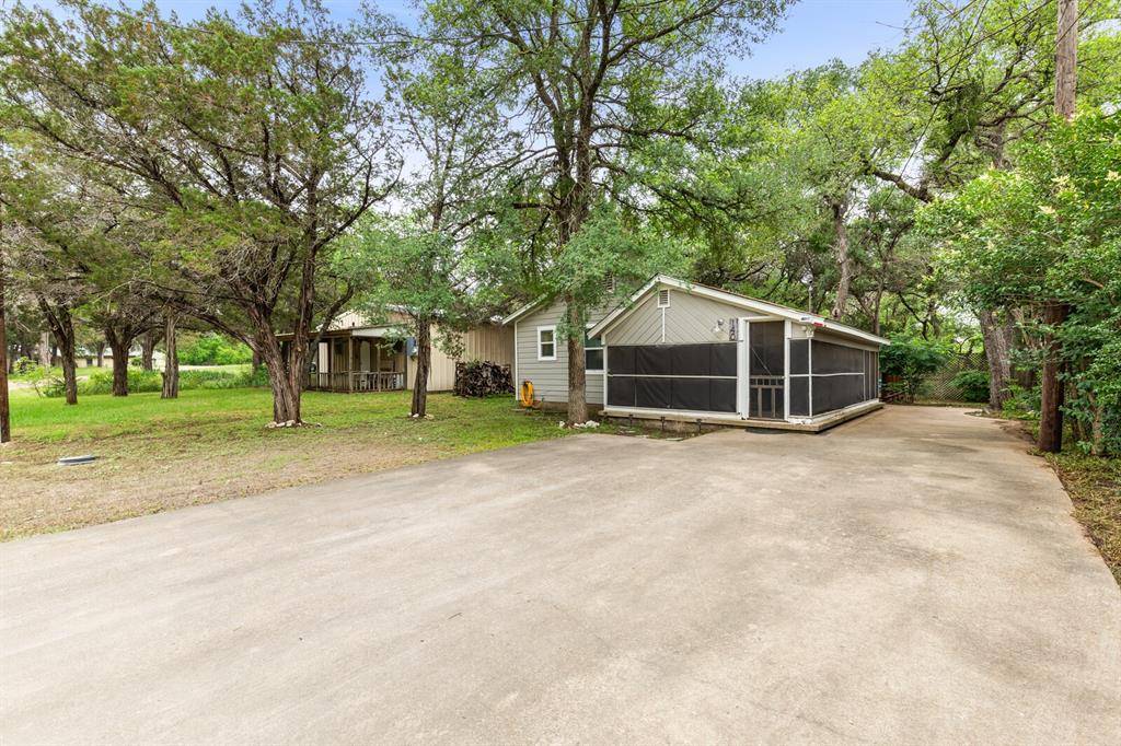 Clifton, TX 76634,140 County Road 1764