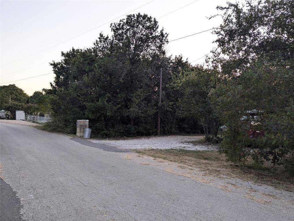 Granbury, TX 76048,914 Indian Creek Drive