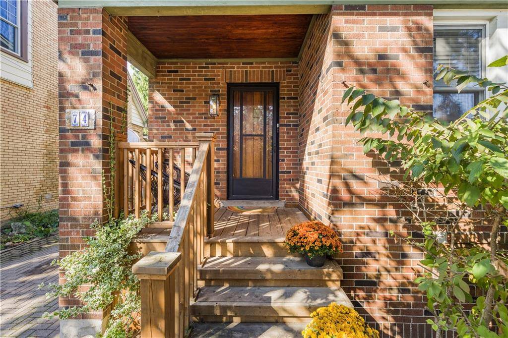 74 HYDE PARK Avenue, Hamilton, ON L8P 4M7