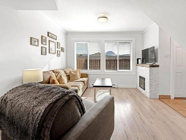 110 870 MCQUEEN DRIVE, Kamloops, BC V2B 7X9