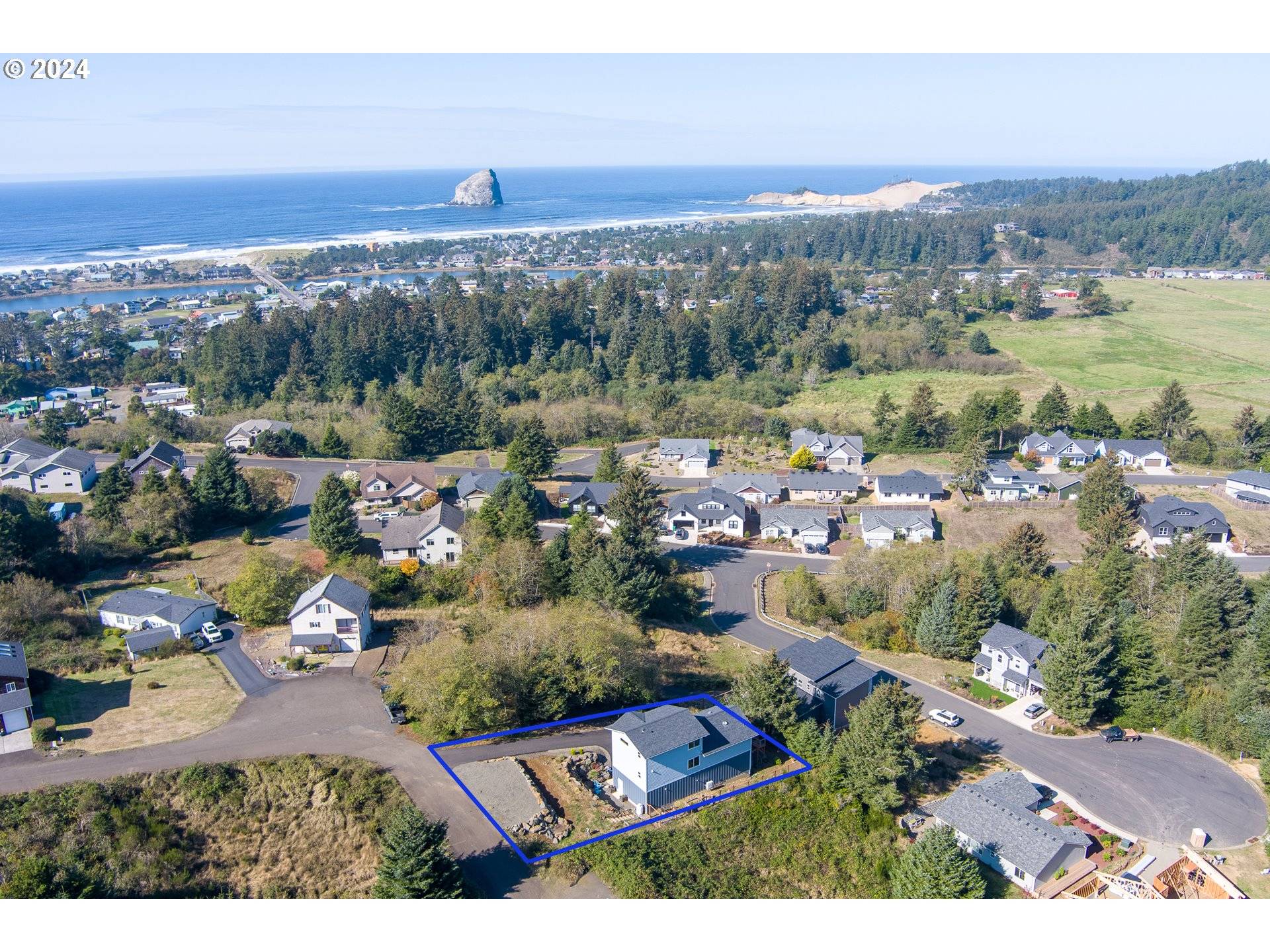 Pacific City, OR 97135,7300 VALLEY VIEW DR